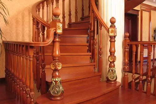 樓梯4.png 樓梯4.png